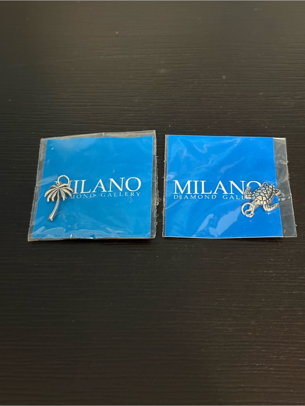 Milano Diamond Gallery set of 2 silver tone charms palm tree and turtle. New.
